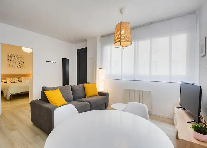 L'independant De La Rue Du Tapis - Appt * ナンシー